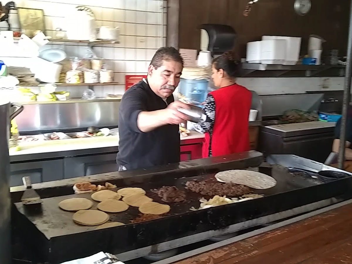 La Mexicana Bakery & Taqueria